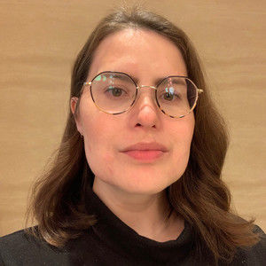 Meet your Posher, Lidia